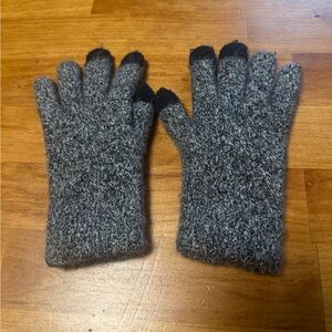 Source Unknown Gray Knit Gloves with Black Tips